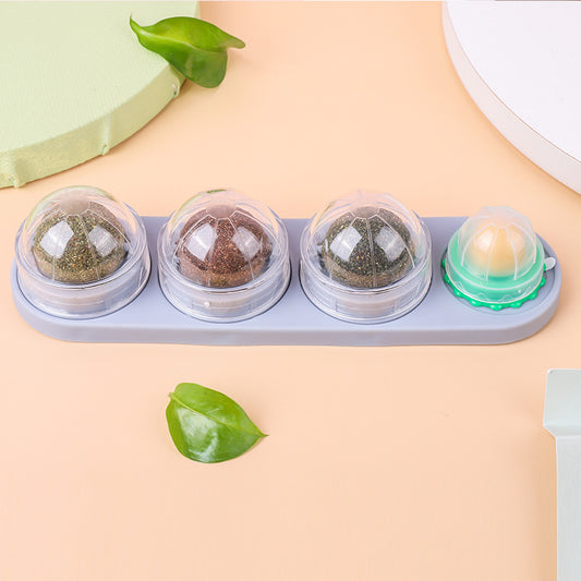 Catnip Ball - Dental Cleaning & Care for Cats | Natural Mint